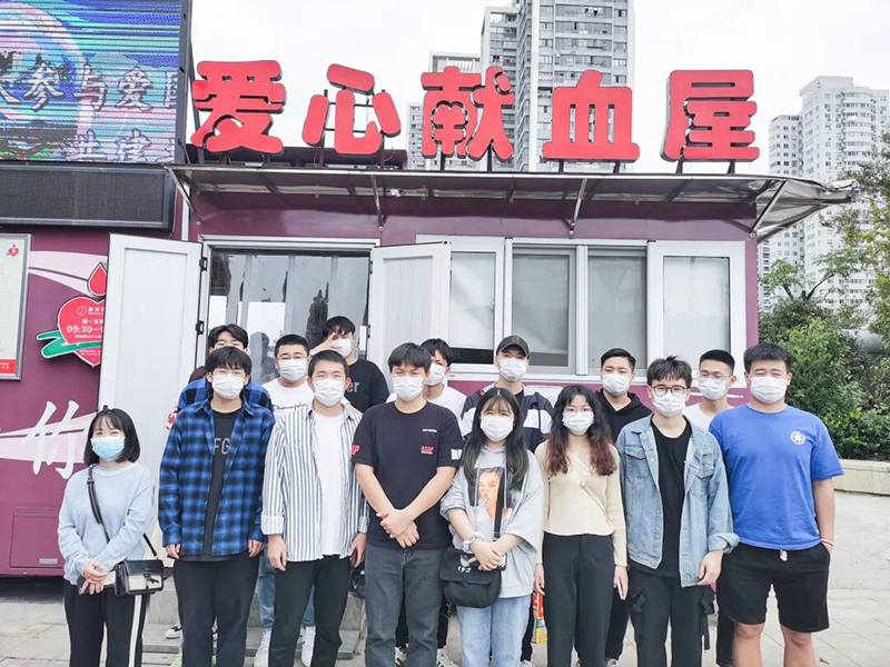 暖心公益 | 聯(lián)欣科技開展“無(wú)償獻(xiàn)血”公益活動(dòng)！